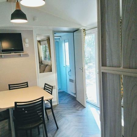 Superbe Mobil Home 6 Pers 300M De La Mer แซ็ง-เบรแว็ง-เล-แป็ง ภายนอก รูปภาพ